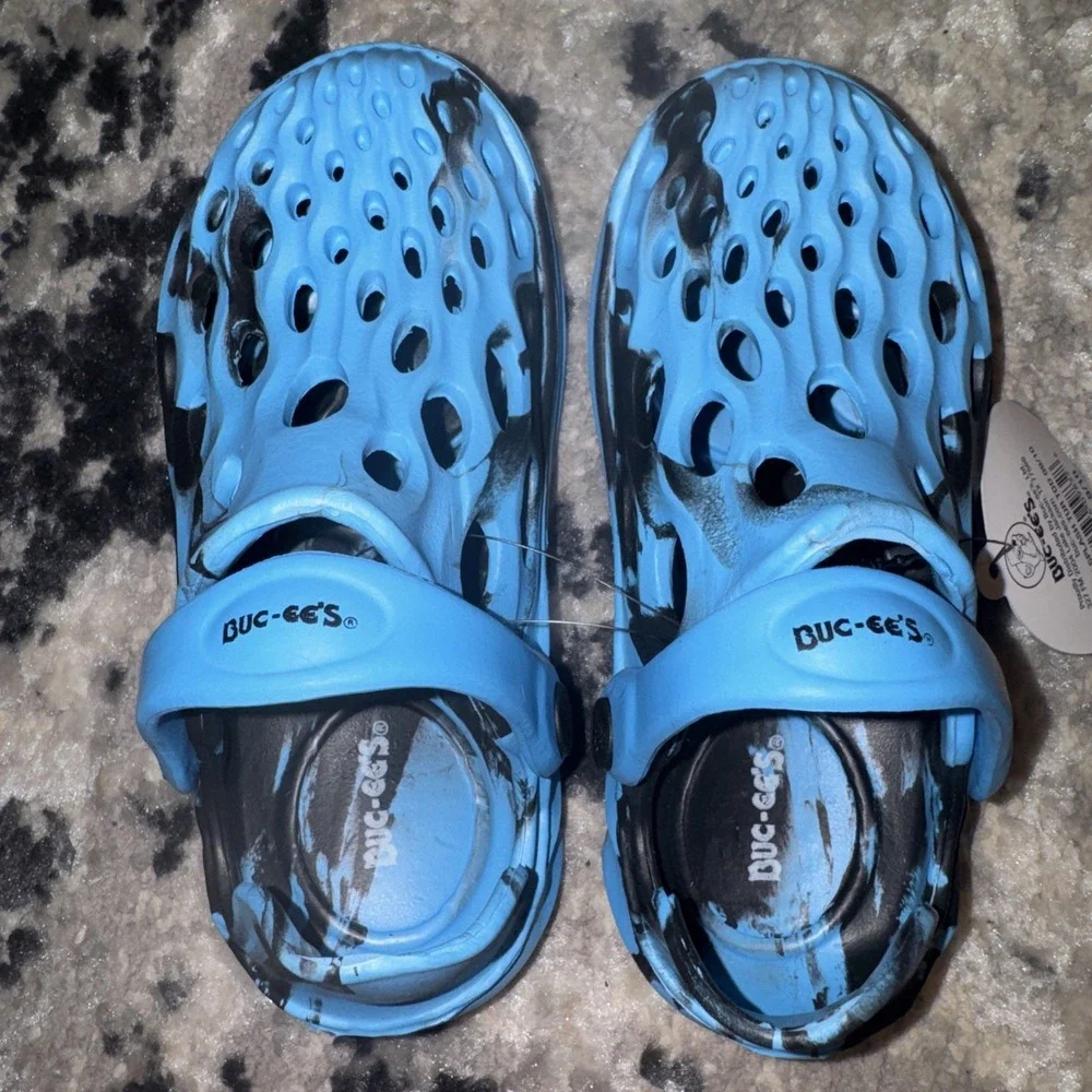 Buc-eecs‎ Little Kids Water Shoes Sandals Youth Boys Size 9 - 10  Blue Swirl